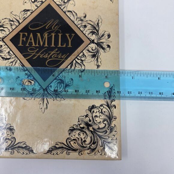 Hallmark "My Family History" Journal ~ Pre-Owned / Un-Used - Picture 8 of 10